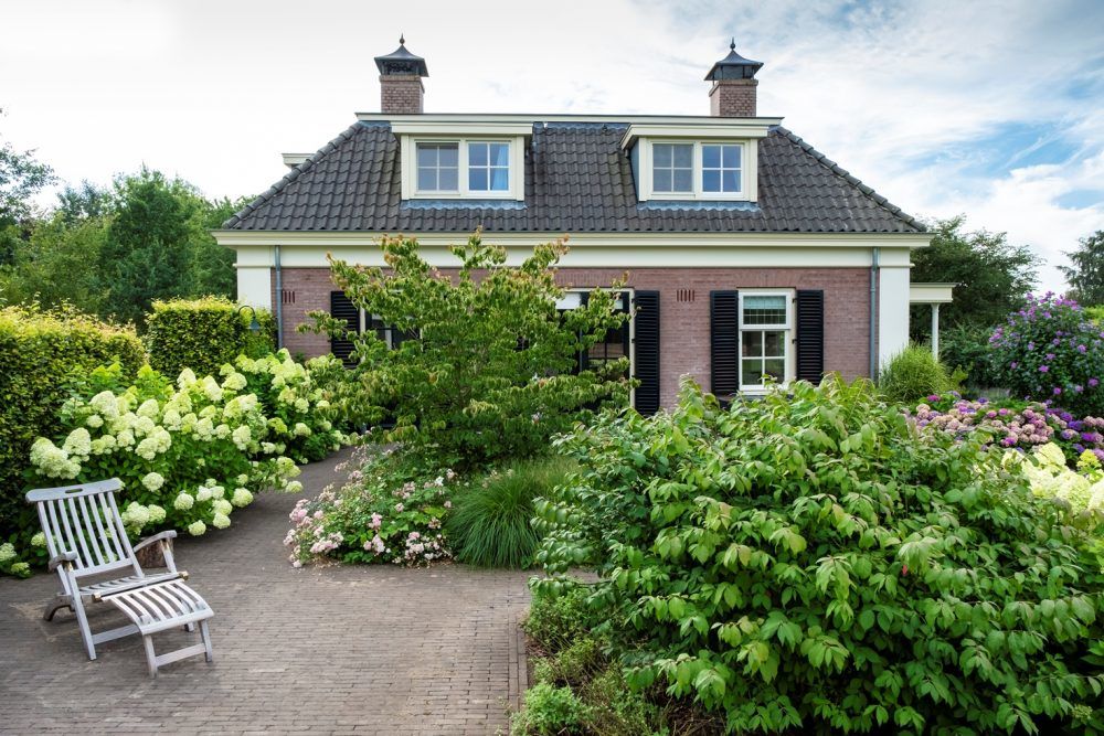 Ontwerp-en-aanleg-landelijke-tuin-in-Epe-3-e1534930075718