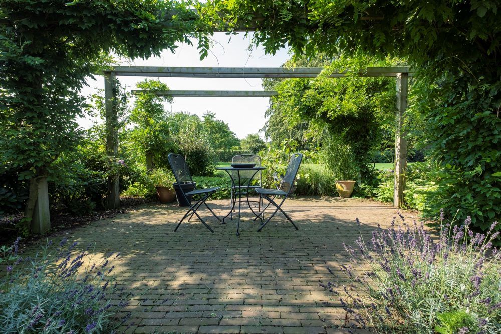 Ontwerp-en-aanleg-landelijke-tuin-in-Epe-6-e1534930053435