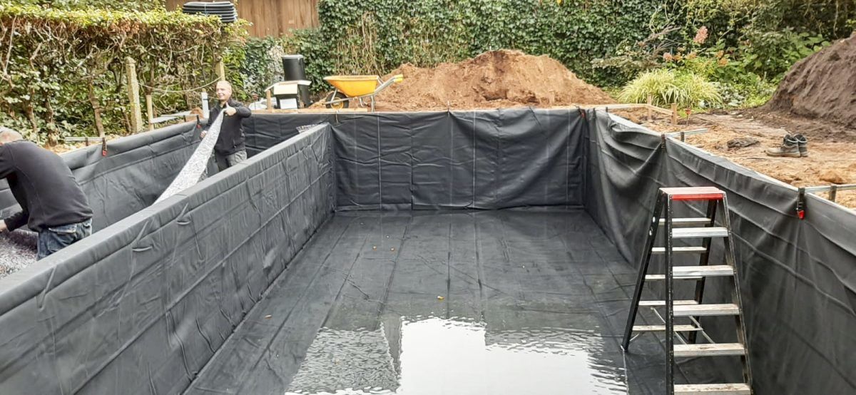 Zwemvijver laten aanleggen Hattem