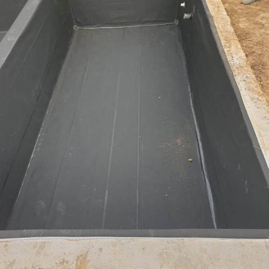 Ombouw gedateerd chloorbad naar natuurlijk gezuiverde zwemvijver 4