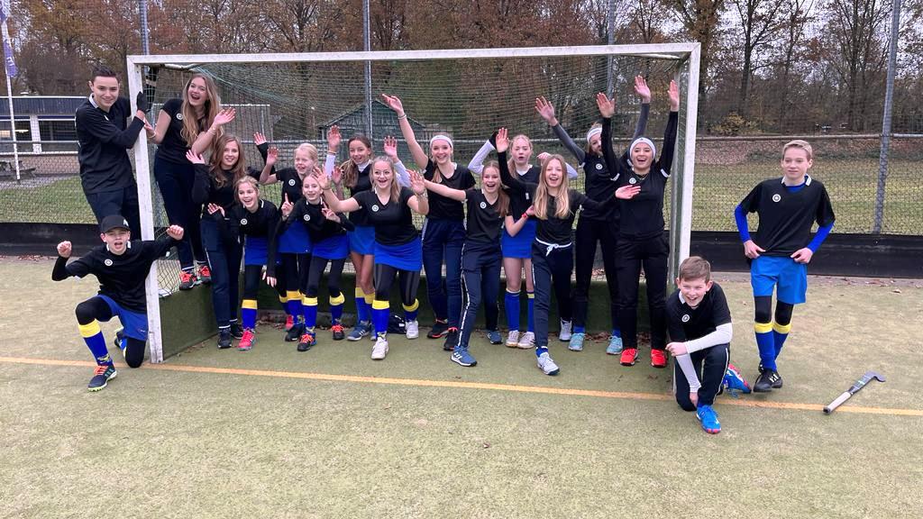 Vos Tuinvisie trotse sponsor van Hockeyclub MHC Epe