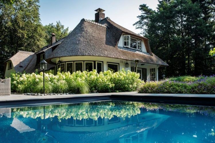 Ontwerp-en-aanleg-bostuin-in-Epe-e1536659781997