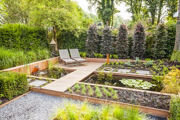 Tuin met vijver in Nunspeet